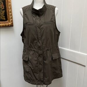 Eileen Fisher Olive Green Utility Vest